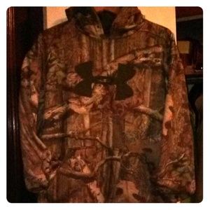 Men's under armour  hoodie